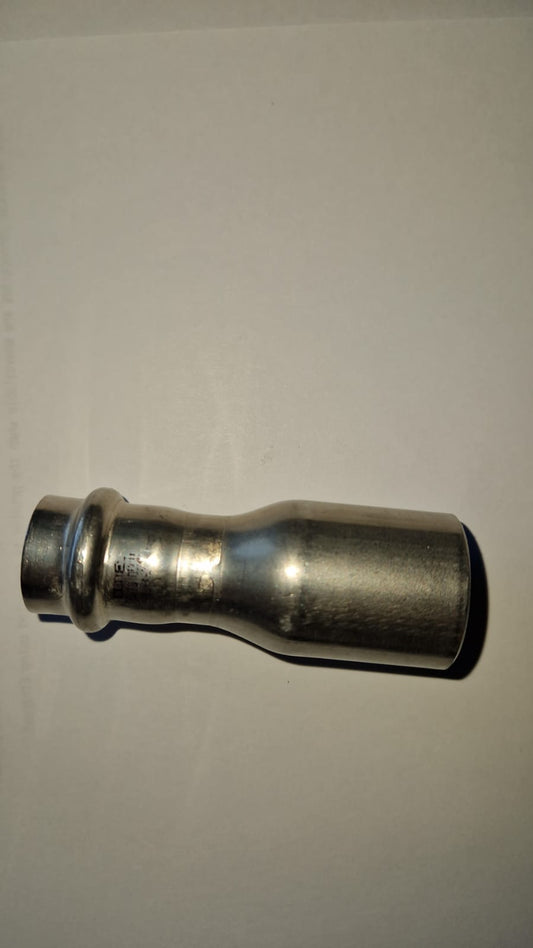 C-Stahl Absatznippel reduziert I+A